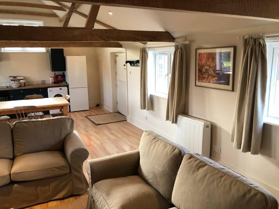 Apartmán The Cowshed Salisbury Exteriér fotografie
